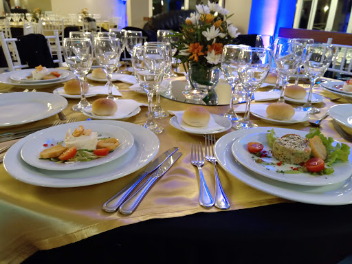 Centro de Eventos Bene Placito Laguna Llacolen