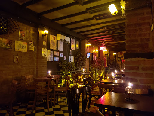 Pub Restaurante Teclados