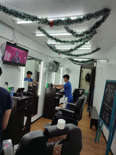 Barbería AUTÉNTICOS