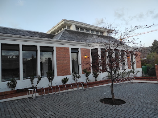 Colegio Los Alerces
