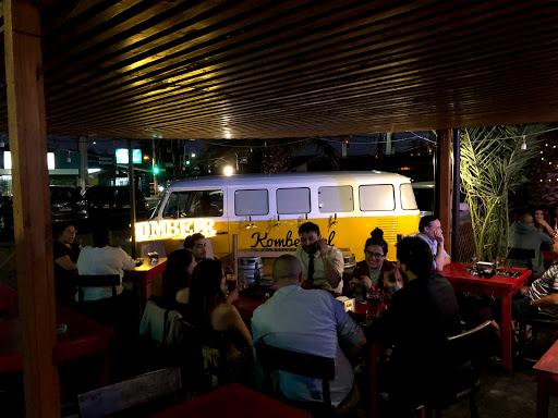 El Bistro LoungeBar