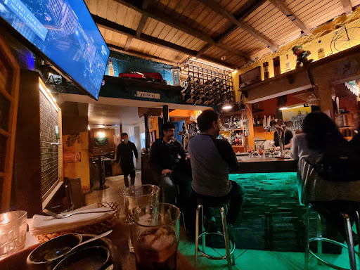 Fiddlers Irish Bar