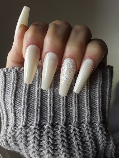 Nore All Nails - Uñas permanentes- Lifting de pestañas - Spa