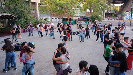 Santiago Baila Salsa